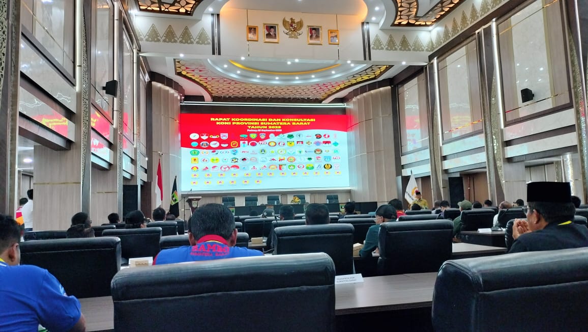  Suasana pertemuan dengan Gubernur Sumbar di di Istana Gubernur, Jumat ((26/9/2025) malam